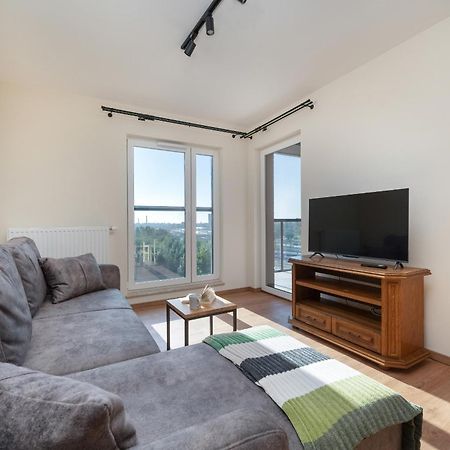 Wroclaw 1-Bedroom Apartment With Parking & Balcony By Noclegi Renters Exterior foto