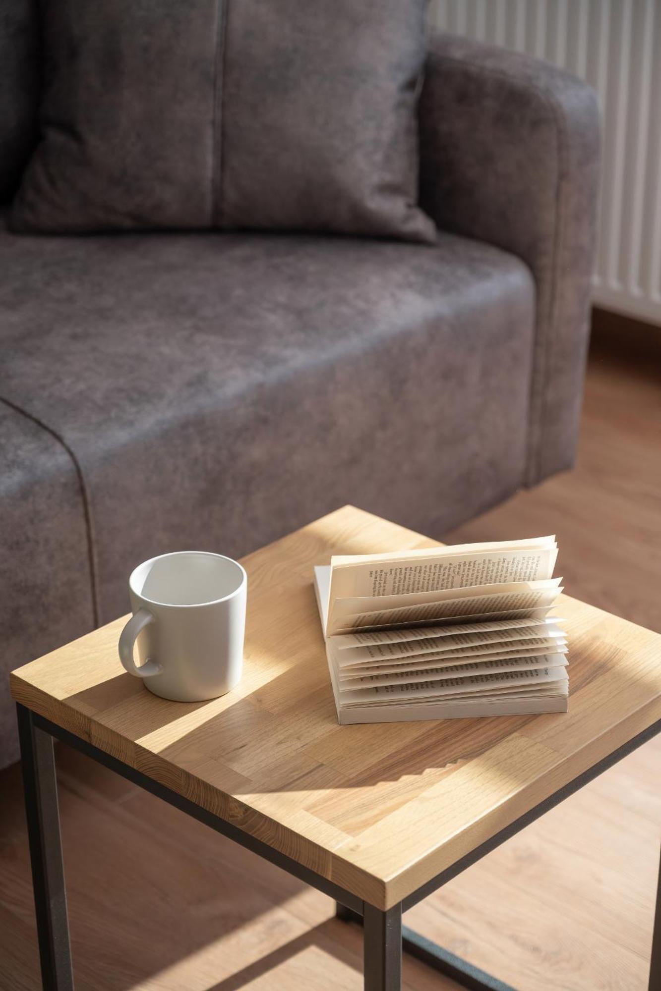 Wroclaw 1-Bedroom Apartment With Parking & Balcony By Noclegi Renters Exterior foto